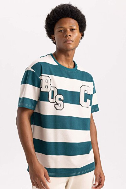 DeFacto Tricou cu mânecă scurtă, cu imprimeu, cu croială standard, cu decolte...