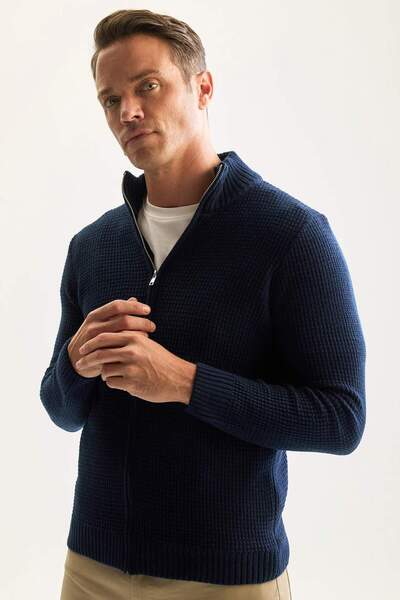 DeFacto Standard Fit Normal croială Tricotaj cu fermoar pe jumătate cu guler ...