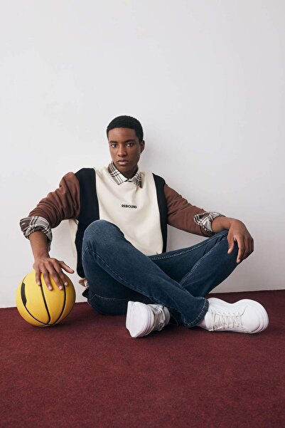 DeFacto Oversized Fit Crew Neck Printed Sweatshirt Z5894Az23Sp