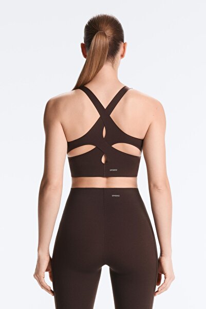 Oysho تانك توب خفيف الملمس مع ظهر متقاطع