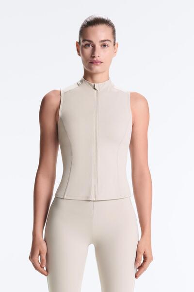 Oysho Sleeveless zip T-shirt