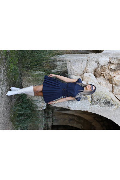 bytugcekaya Rochie scurtă plisată, cu detaliu curea, albastru marin