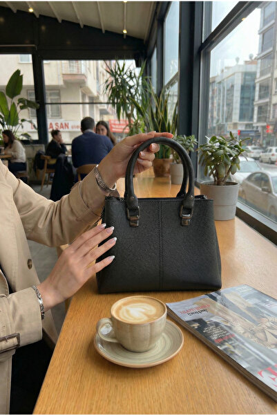 Boutique de Carbon Kadın 3 Bölmeli Siyah El ve Omuz Çantası