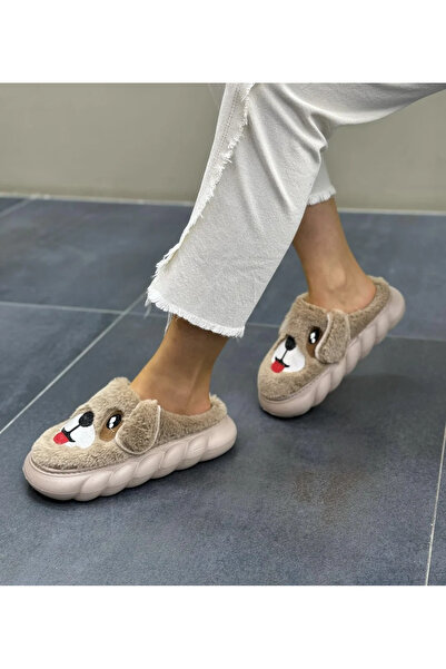 Akınal Bella شبشب منزلي من القطيفة بنعل سميك