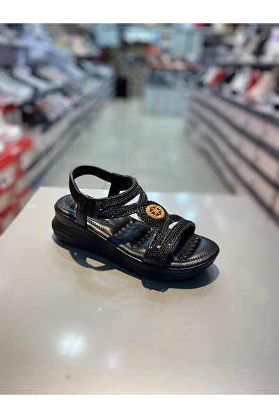 Guja صندل نسائي من اللؤلؤ بكعب فيتا