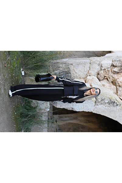 bytugcekaya Set de pantaloni și jachetă cu detaliu din țesătură tehnică cu du...