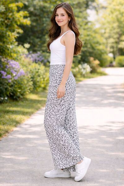 THEBEK Women's Wide-Legged Wrinkled Trousers – Light Fabric, Comfortable Fit,...