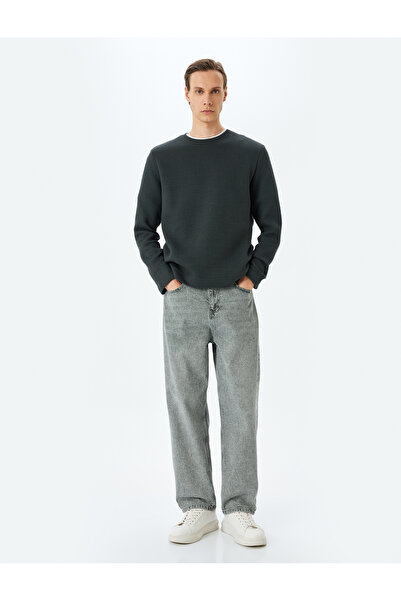 Koton Langärmliges Basic-Sweatshirt mit Rundhalsausschnitt aus Baumwollmischu...