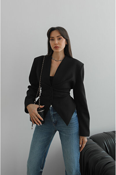 Havoş Siyah Arkası Bağlama Detaylı Blazer Ceket
