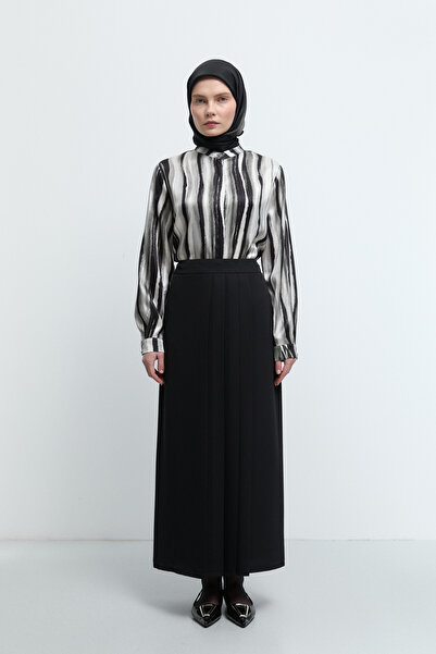 Tuğba Önden Kırma Detaylı Etek - Siyah