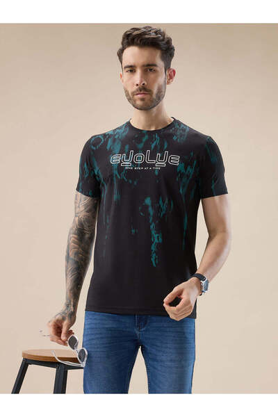 STATUS QUO تيشيرت أسود مطبوع بتقنية التاي داي، بقصة عادية