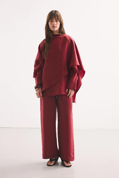 Hooopstore Bat Sleeve Cape Detailed Burgundy Trousers Set