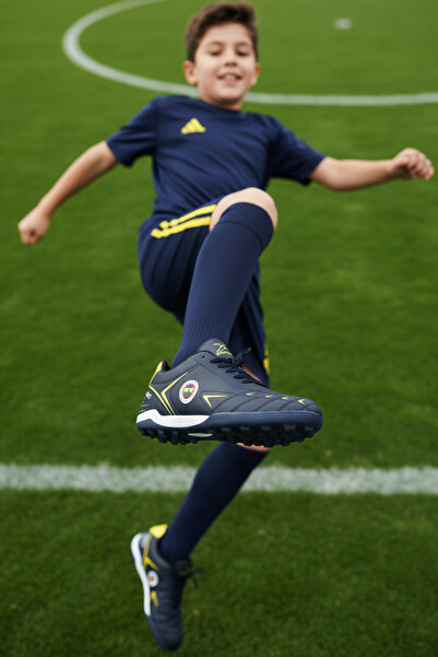 Kinetix Pantofi de teren covor pentru băieți, albastru marin