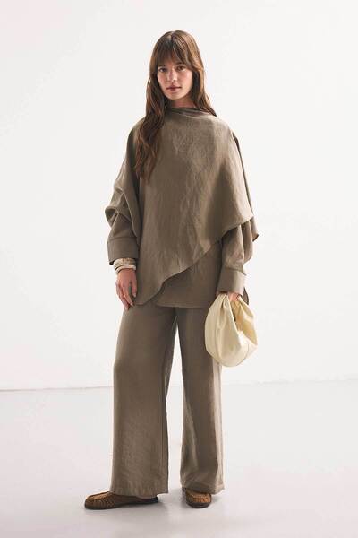 Hooopstore Bat Sleeve Cape Detailed Khaki Trousers Set