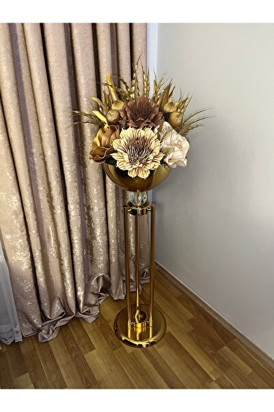 Empressco Gold ayaklı şık vazo, zarif dekorasyon için ideal seçim