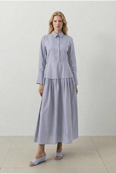 TERZİ DÜKKANI ΦΟΡΕΜΑ MARTE ΚΟΡΣΑΖ ΜΕ ΛΕΠΤΟΜΕΡΕΙΕΣ ΑΠΟ ΒΑΜΒΑΚΙ, ΜΠΛΕ ΒΡΕΦΙΚΟ