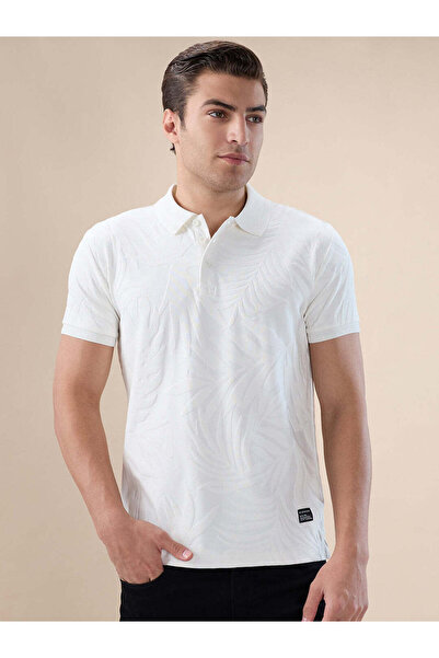 STATUS QUO Embossed All-Over Textured White Polo T-shirt