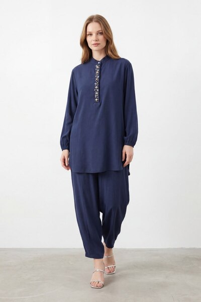 Loreen طقم قميص مطرز بصدف البحر - نديجو إنديجو