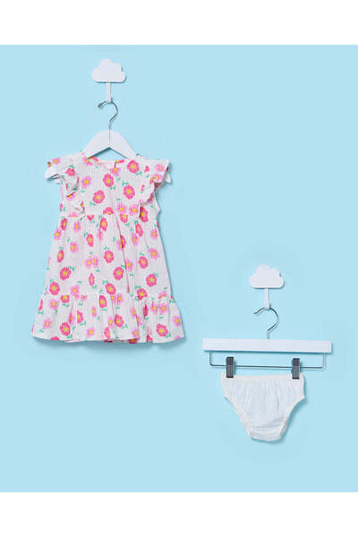 REDTAG فستان مطبوع بالكامل باللون العاجي للفتيات الصغيرات مع سروال داخلي