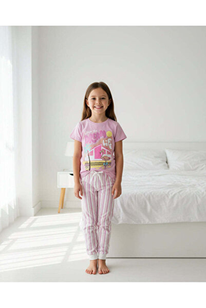 REDTAG طقم بيجاما بناتي وردي اللون بأكمام قصيرة مزين بطبعة مميزة
