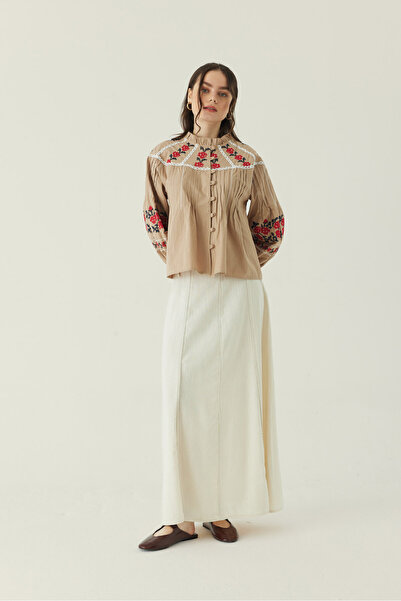 ZÜLAYS Fırfır Yaka Nakışlı Gömlek Bej