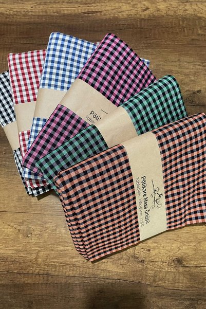 Zeria Home Checked Tablecloth , Pötikara Pattern Tablecloth, Small Square Pattern Picnic Cloth