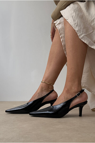 Mupa Shoes Tocuri de damă NEGRE