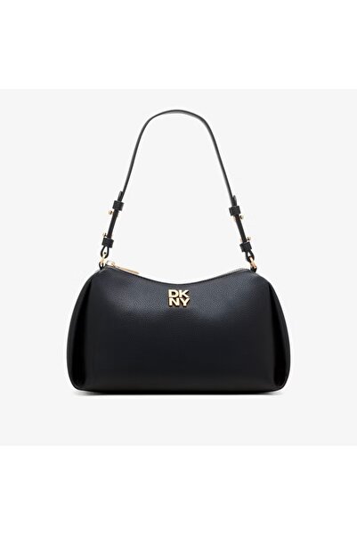 FA.accessories Black Classic Bag with Zip and Remy Logo in Fine Detail