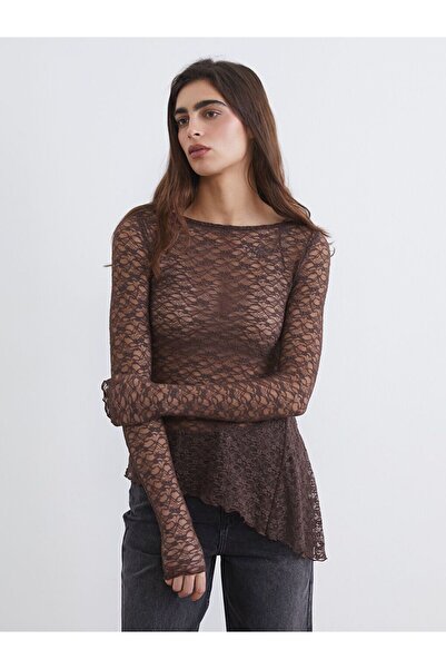 LC Waikiki طاقم الرقبة الدانتيل بلوزة