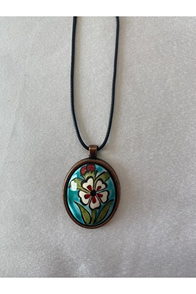 HEDİYEM EVİME Çiçek Figürlü Çini Kolye El Boyaması Deri İpli Model 2