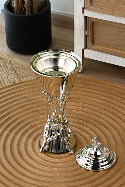 SQUALO مبخرة فضية فاخرة عصرية مزخرفة سكوالو – أناقة الفضة وروعة الزخرفة