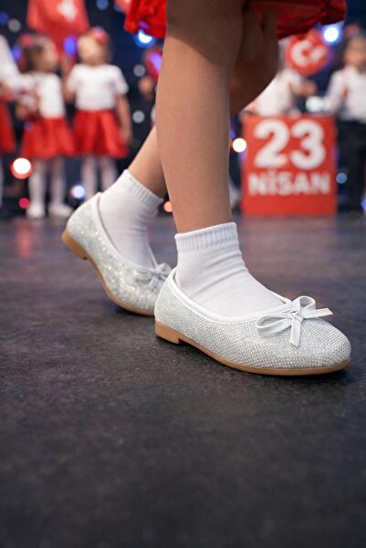 Bold Boutique SİMLİ KIZ ÇOCUK BABET , ÖZEL GÜN AYAKKABISI , BABET , KAYDIRMAZ...