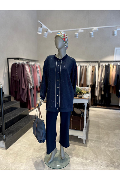 Aynaz Stone Embroidered Snap Fasteners Set