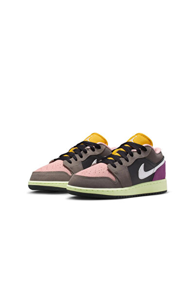 👟 Nike Air Jordan Low ile Tarzını Yükselt! Hemen Al! - Sayfa 4