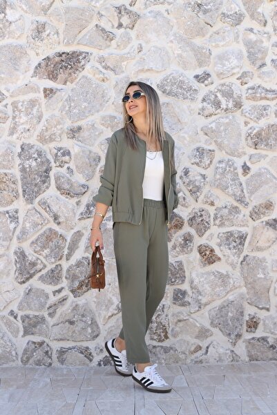 bytugcekaya Light green zipper jacket and pants set