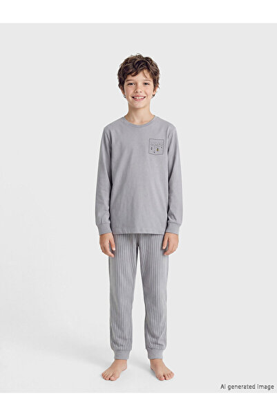 LC Waikiki Set de pijamale pentru băieți Özmarka New Season guler rotund cu i...