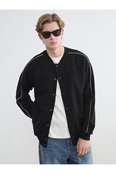 LC Waikiki سترة رياضية مريحة للرجال من Peak New Season مزودة بأزرار كبس