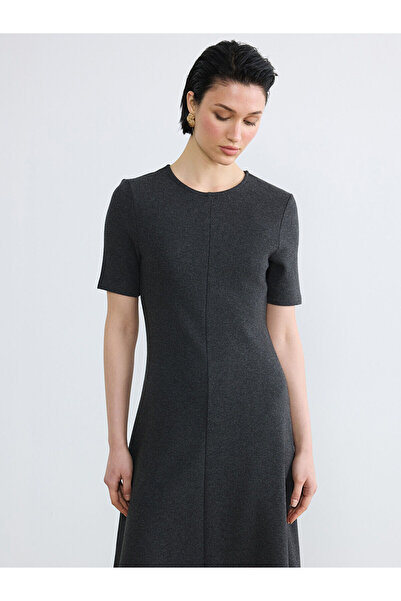 LC Waikiki Rochie Özmarka New Season guler rotund A croială