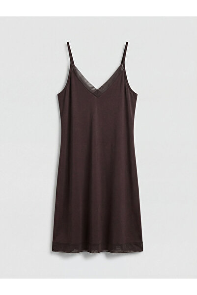 LC Waikiki Özmarka Νέα Σεζόν Γυναικείο Φανταχτερό Νυχτικό με Κορδόνια Λαιμού ...