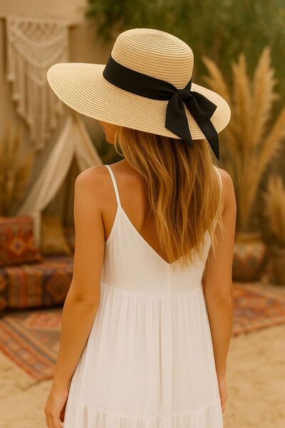 Axesoire 14232-18 Μπεζ φαρδύ ψάθινο καπέλο με λεπτομέρεια φιόγκου