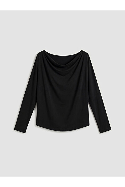 LC Waikiki Özmarka Νέα Σεζόν Μπλούζα με λαιμόκοψη καγιάκ Ρευστή εφαρμογή