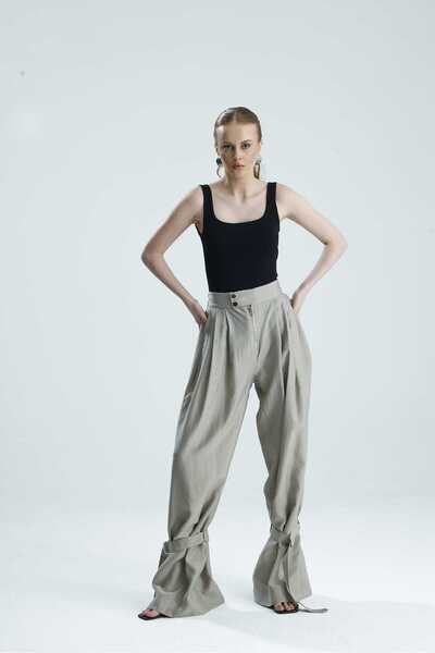 GACA COLLECTION Mara Paça Belt Detail Stone Color Trousers