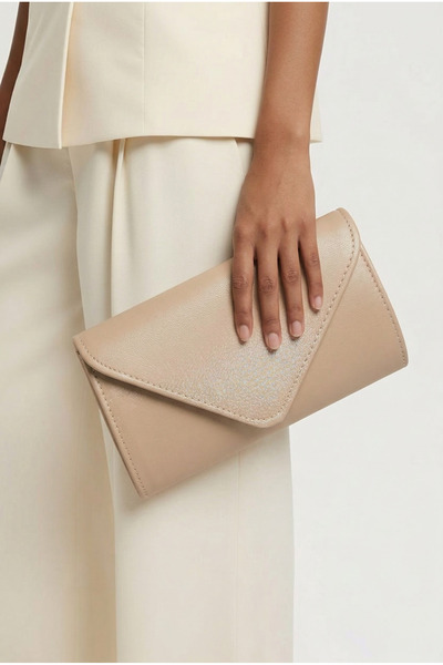 BERNİS YAĞCIOĞLU ZİNCİRLİ ASKILI MİNİ ABİYE ÇANTA LÜKS CLUTCH GECE ÇANTASI KA...