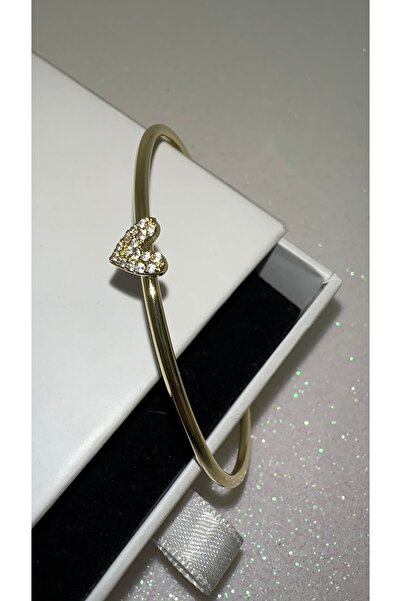 GLARE JEWELRY CO سوار على شكل قلب من الفولاذ الذهبي