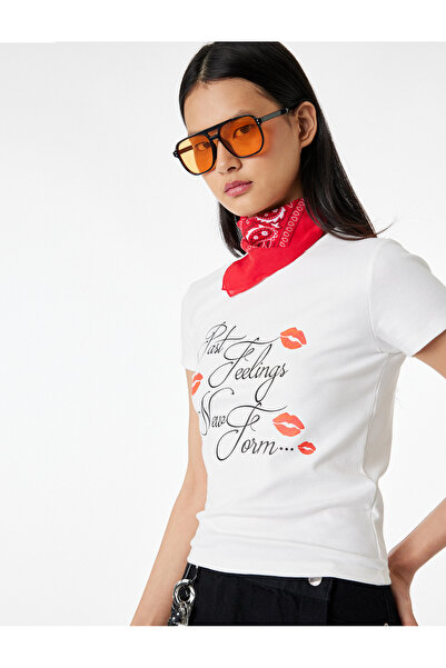 Koton εφαρμοστό Κοντομάνικο μπλουζάκι με τύπωμα με λαιμόκοψη ποδηλάτου, σετ Β...