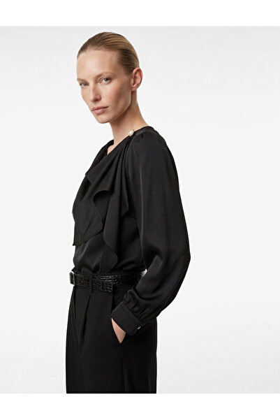 Koton Dökümlü Şal Yaka Metal Aksesuarlı İnci Detaylı Uzun Kollu Saten Bluz