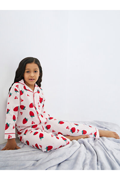 Styli Girls Strawberry Print Shirt and Pjyama Set