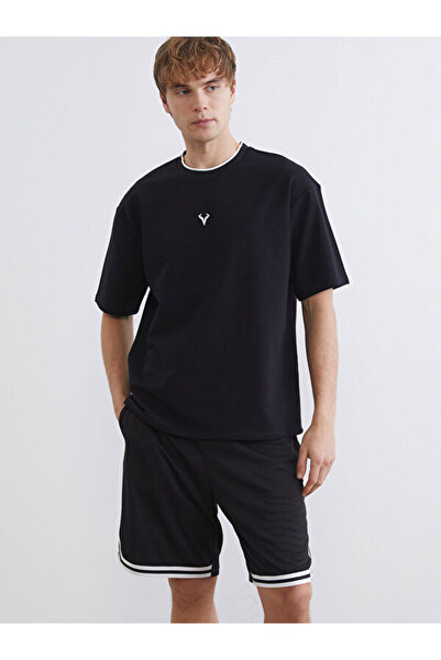 LC Waikiki Freezen Store'dan I Sıfır Roba Yaka Erkek Spor T-shirt