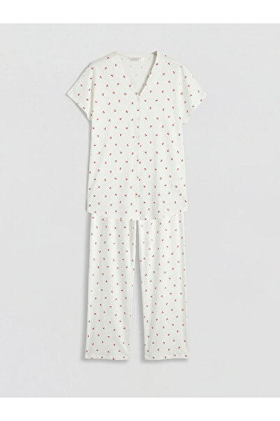LC Waikiki Rmz Gi̇yi̇m Farkiyla V Dikim Cherry Printed Maternity Pajama Set