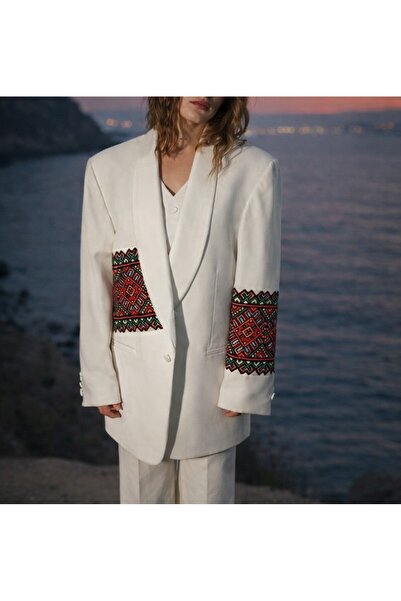 Burcia سترة بليزر كبيرة الحجم بنمط سجادة كليم